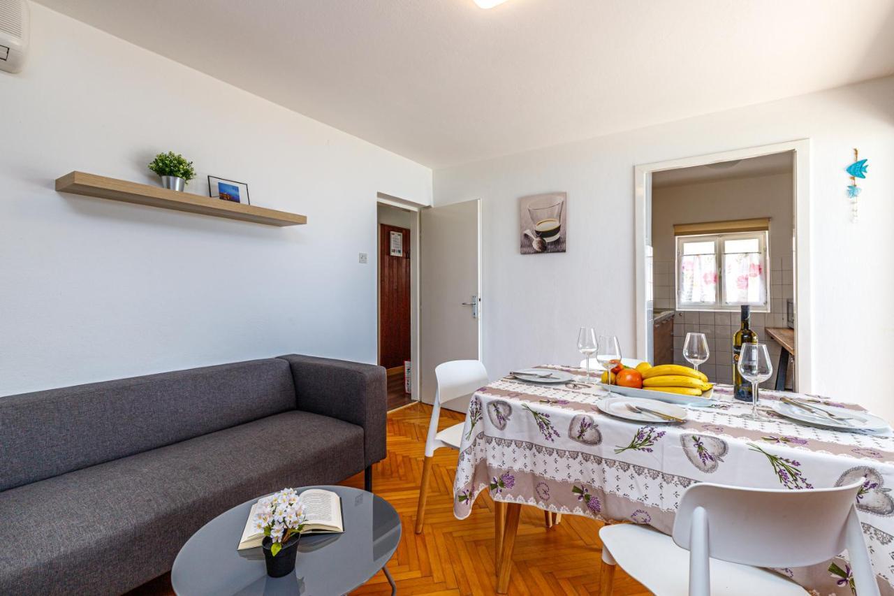 Al Mare Apartments Rovinj Buitenkant foto