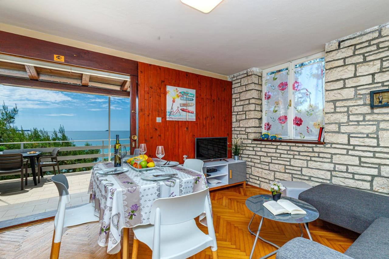 Al Mare Apartments Rovinj Buitenkant foto
